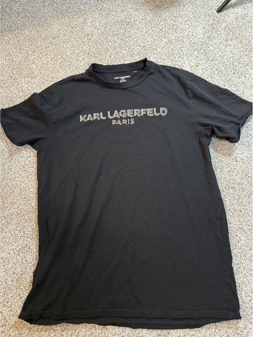 Karl Lagerfeld Paris Black Graphic T-Shirt Medium